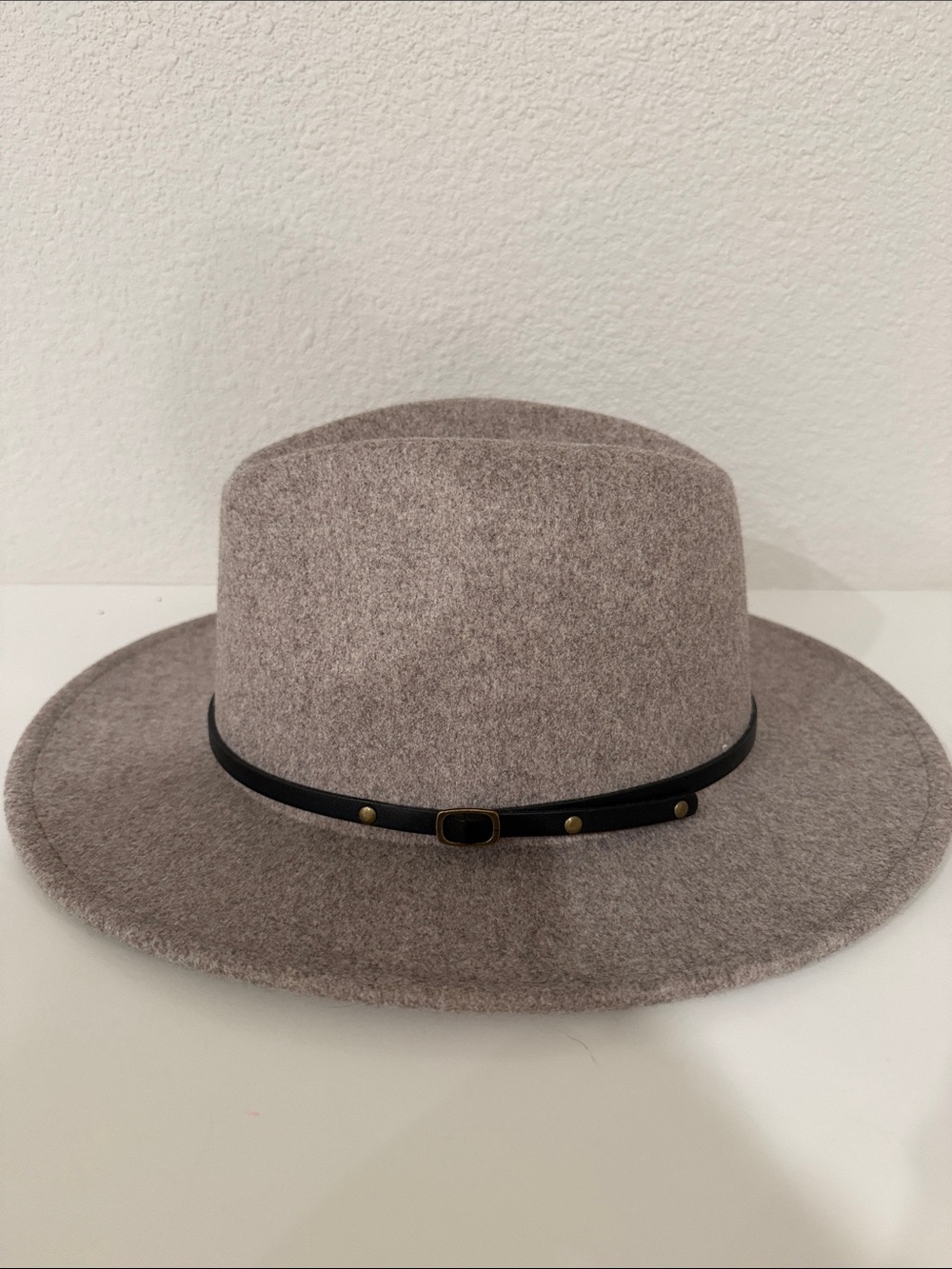 Women’s wool Wide-Brim fedora hat Taupe with Black Band